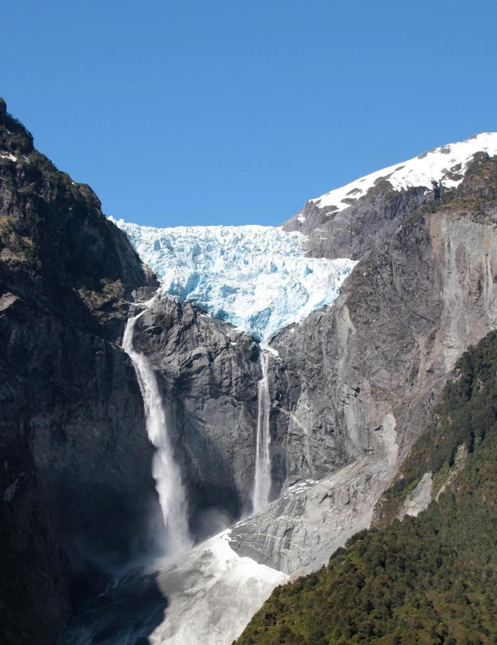 Hostal Patagonia Marmol Coyhaique Exteriör bild